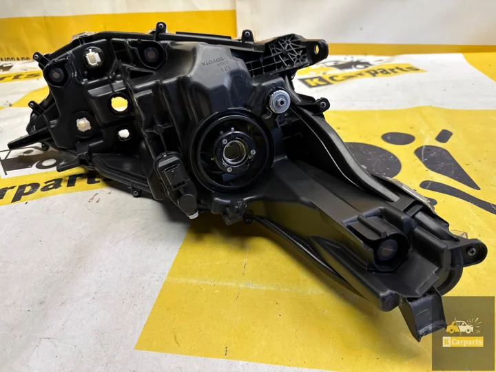 toyota-yaris-koplamp-links-euk06-koplamp-halogeen-h7 — foto 4