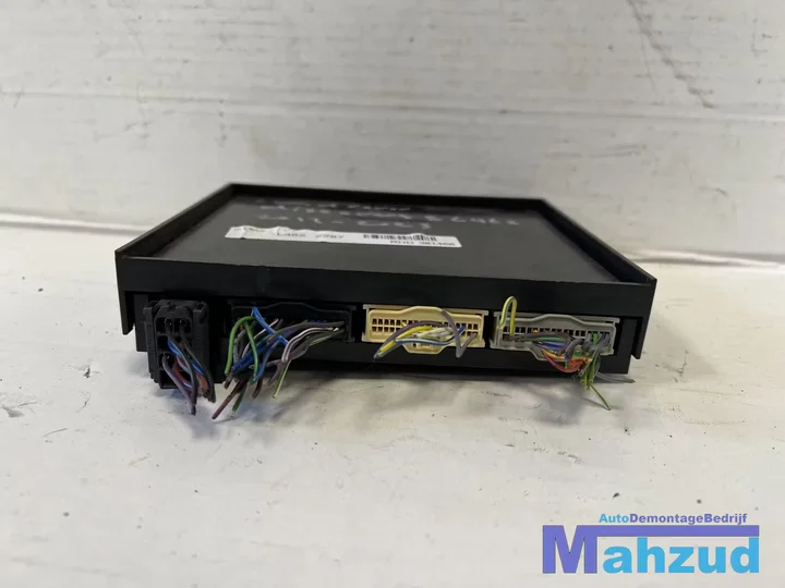 land-rover-discovery-5-l462-climate-controle-module-hy3214c239bb — foto 2