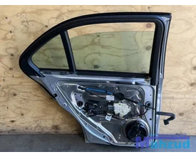mercedes-c-klasse-w204-zilver-c775-links-achter-deur-portier — foto 7
