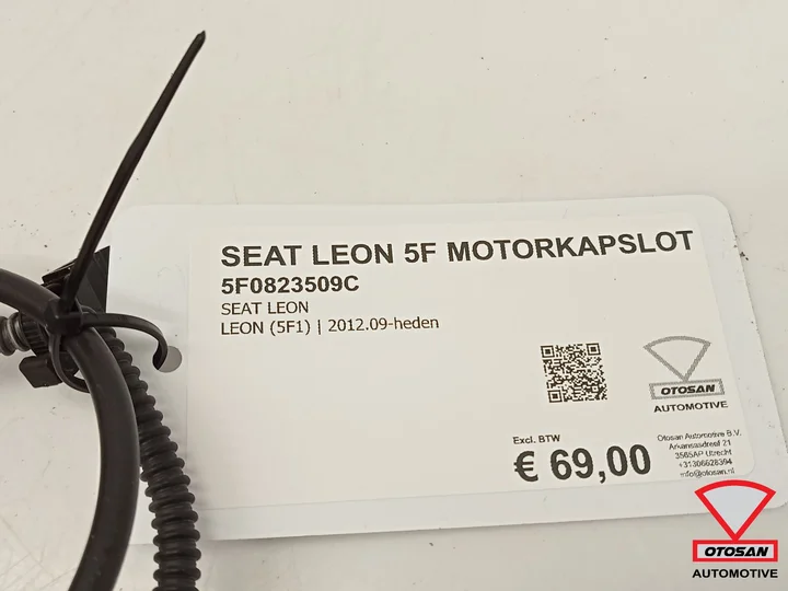 seat-leon-5f-motorkapslot-5f0823509c — foto 2