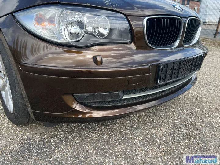bmw-1-serie-e87-bruin-b098-voorbumper-20042011 — foto 4