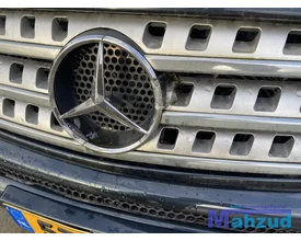 mercedes-ml-w163-groen-189-motorkap-met-grille-19982005 — foto 4