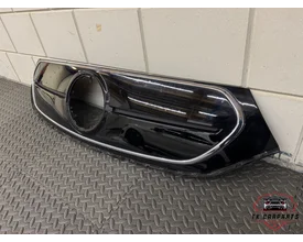 mercedes-eqa-grille-a2438880700 — foto 3