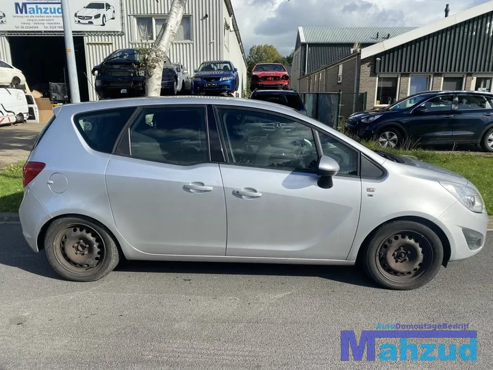 opel-meriva-b-17-cdti-demontage-onderdelen-a17dts-z157 — foto 10
