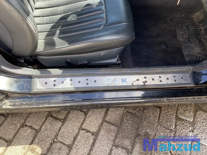 2004-mercedes-slk-230-r170-c197-zwart-111983-onderdelen — foto 12