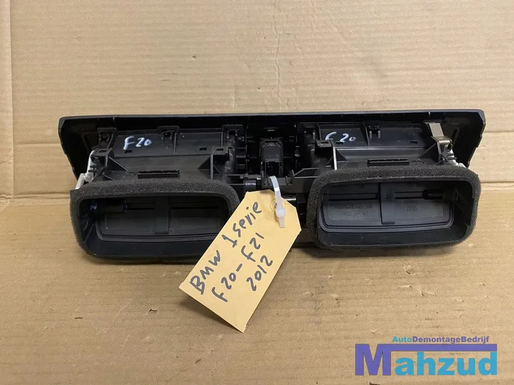 bmw-1-serie-f20-f21-luchtrooster-dashboard-midden-20112019 — foto 3