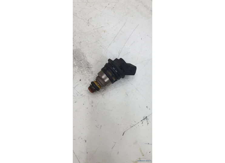 Petrol injector Peugeot 306 1.8 0280155505 LFZ LFX original used 1993 / 2001