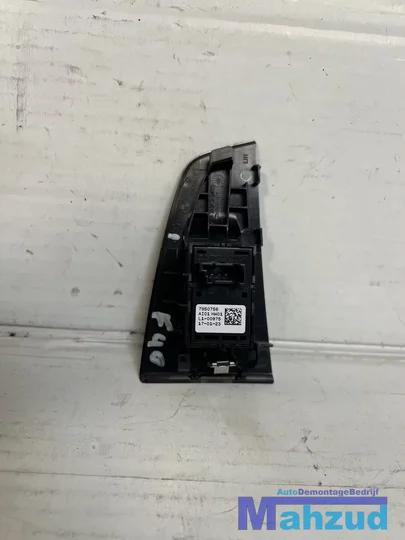 bmw-1-serie-f40-raam-schakelaar-7950756-2019 — foto 2