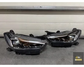 00670100984-maserati-ghibli-volledige-ledlamp-links-rechts-lift