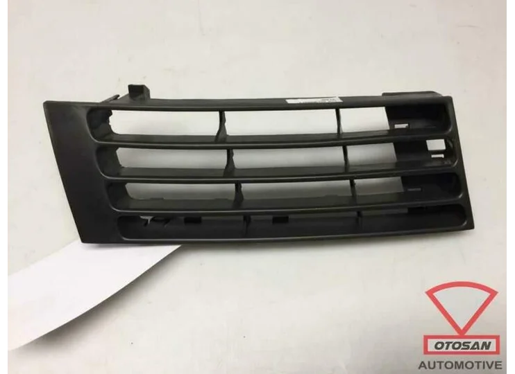 audi a4 1995 front bumper grille right new! 0324592