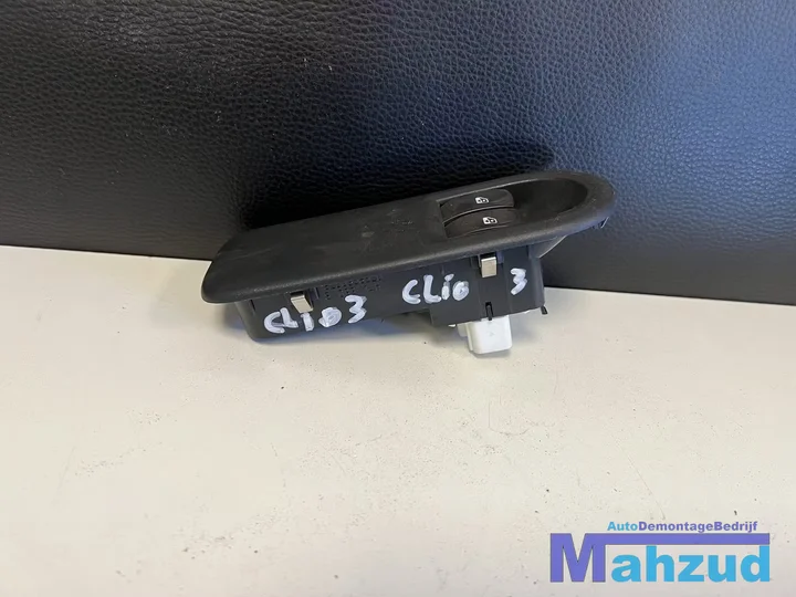 renault-clio-3-raam-schakelaar-20072014 — foto 2