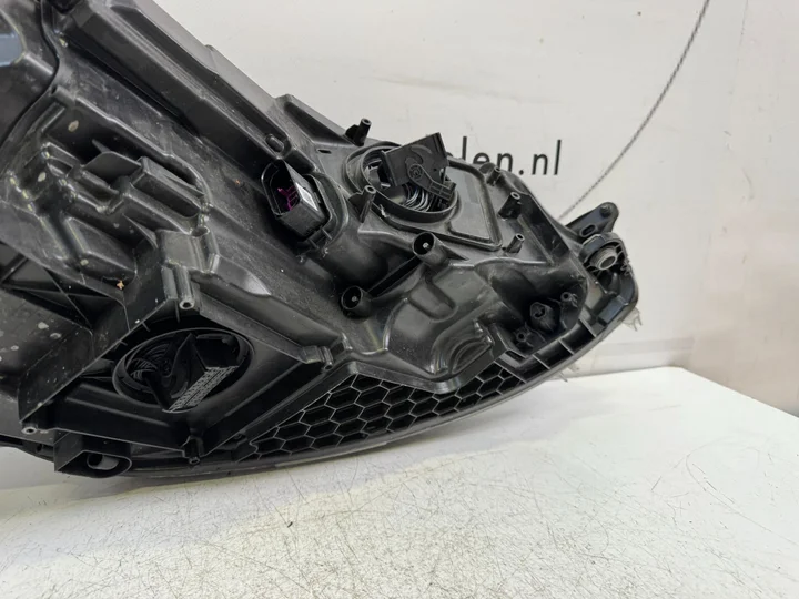 vw-golf-7-facelift-75-vol-led-koplamp-links-5g1941059 — foto 10
