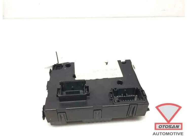Alfa Romeo Giulietta 18 BCM Boordnet Body Control 0052092090