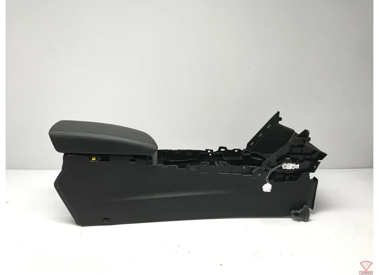 renault megane sedan iv 2018 console centrale accoudoir cuir