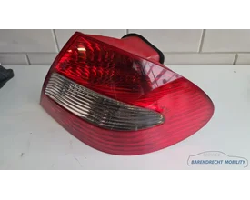 achterlicht-mercedes-w209-a209-c209-clk-facelift-a2098200877-rechts-passagierskant-origineel-nette-staat-gebruikt-2002-2009 — foto 4