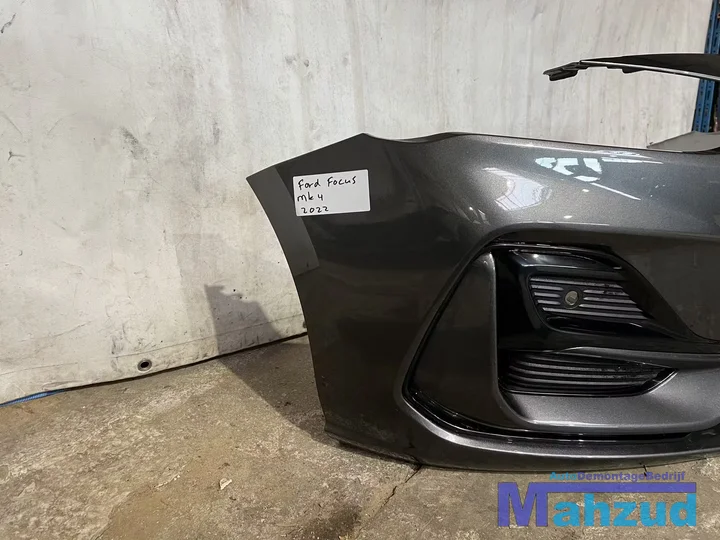 ford-focus-4-mk4-st-line-grijs-voorbumper-2022 — foto 5