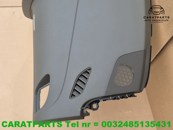 8t1857041f-8t1857003c-8t1857003d-audi-a5-dashboard-a5 — foto 6