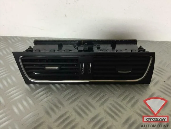 audi-a4-8k-a5-8t-luchtrooster-dashboard-midden-8t1820951d