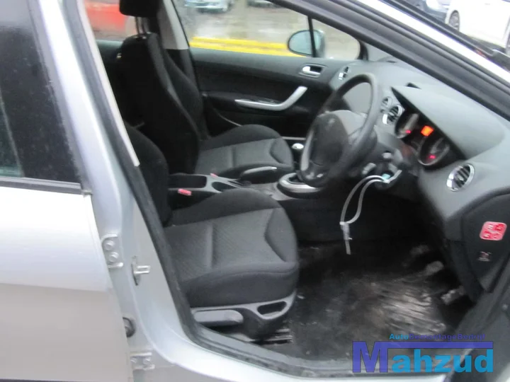 2010-peugeot-308-16-16v-vti-demontage-sloop-229 — foto 9