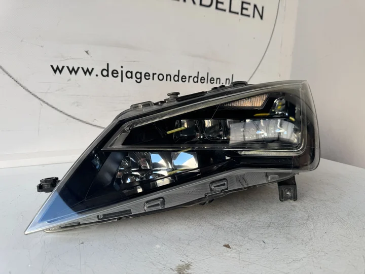 seat-leon-facelift-vol-led-koplamp-links-compleet-5f1941007a — foto 3