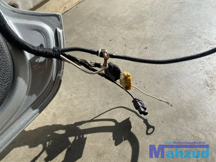 vw-polo-6r-zilver-la7w-achterklep-20092016 — foto 7