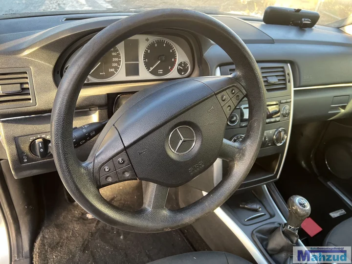 2006-mercedes-b-klasse-w245-b150-zilver-demontage-onderdelen — foto 20