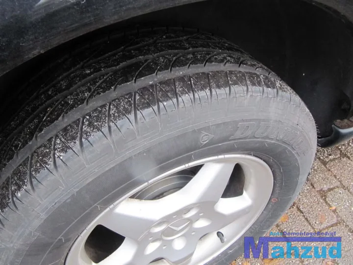 2001-mercedes-ml-320-w163-4x4-demontage-sloop-146 — foto 10