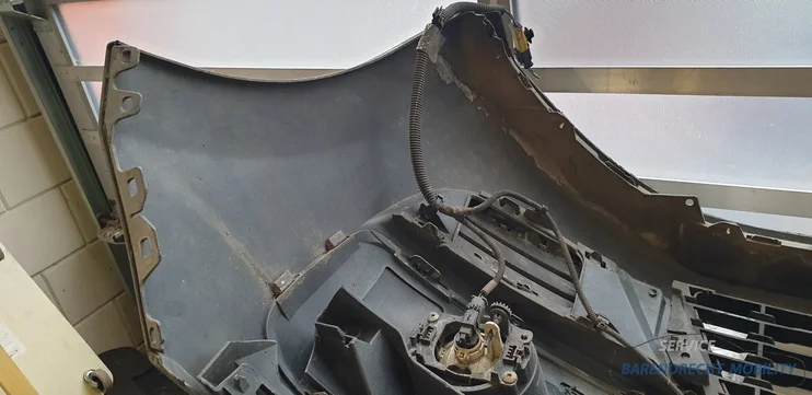 voorbumper-met-grille-citroen-c3-picasso-zilver-origineel-gebruikt-mistlampen — foto 15