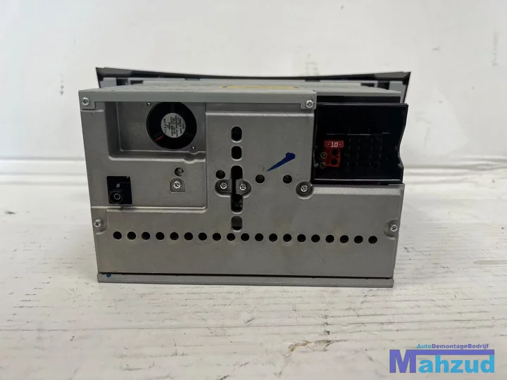 mercedes-e-klasse-w211-radio-cd-speler-2004 — foto 3