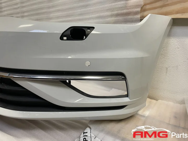 vw-golf-7-voorbumper-facelift-4-pdc-wit — foto 3