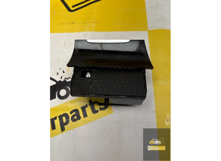 Cendrier pour Volkswagen Golf VII 1.0 TSI 12V (référence 5G1863391)