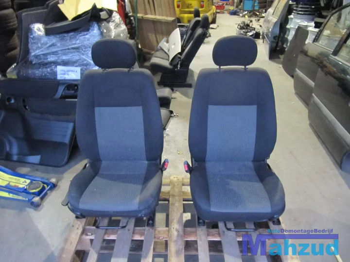 opel-zafira-a-compleet-interieur-zwart-grijs — foto 2