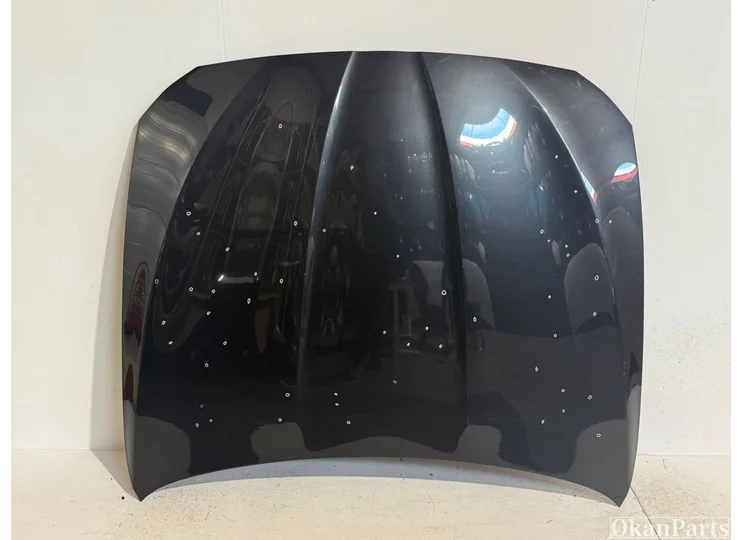 Capot de la BMW Série 5 F10 F11