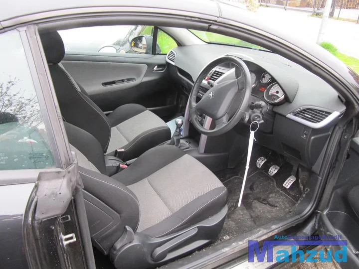 2007-peugeot-207-gt-cc-16-16v-demontage-sloop-83 — foto 9