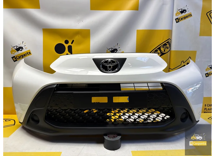 Toyota Aygo X Voorbumper origineelCompleet52119-OH19nieuw