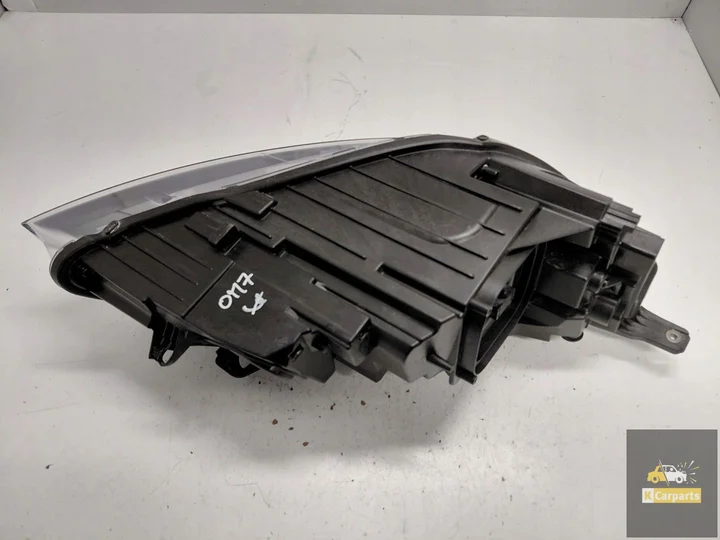 32228479-volvo-v40-lift-full-led-linkerlamp-ideaal — foto 5