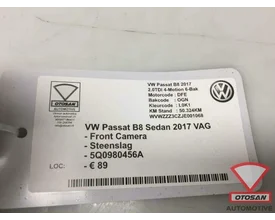 vw-passat-b8-2017-vag-front-camera-voorzijde-5q0980456a — foto 3