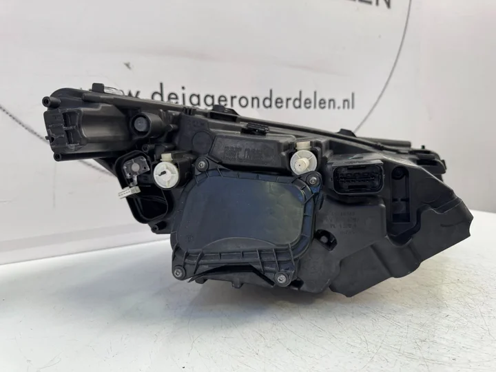 bmw-i3-adaptive-led-koplamp-links-6311985341901 — foto 7