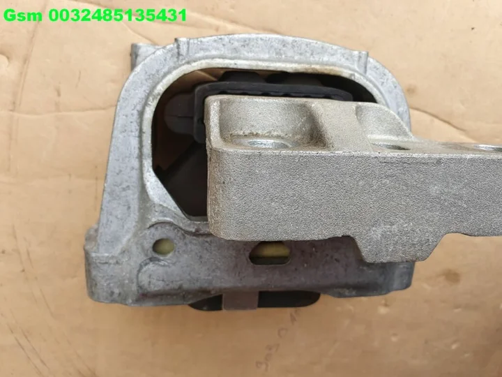 5q0199262da-a3-8v-motorsteun-golf-7-q2-tt-tiguan-touran- — foto 3