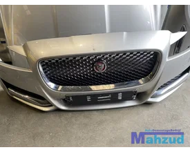 jaguar-xf-x260-creme-voorkop-front-2015 — foto 3