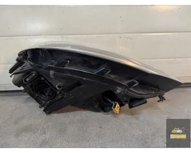 5tb941036b-vw-touran-iii-rechts-led-lamp-5tb941036b — foto 4