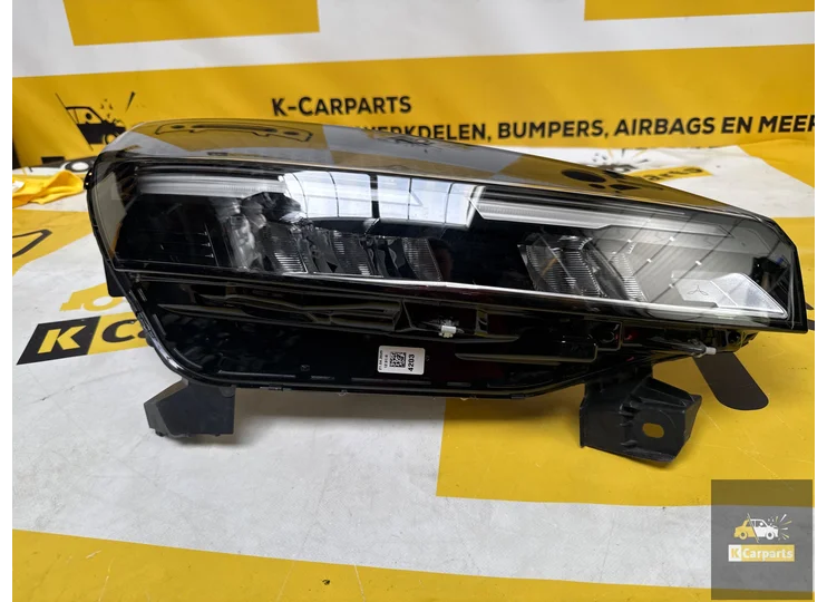Renault Clio 5 V 149R006600 LED Headlight Right original