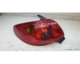 achterlicht-links-206-hb-peugeot-facelift-zgan-bestuurderskant-origineel-gebruikt-2006-2008