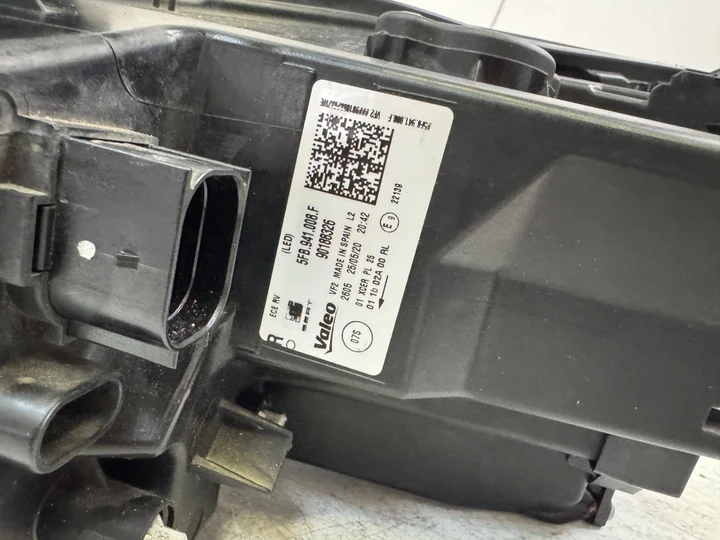 cupra-formentor-5fg-full-led-koplamp-rechts-5fg941008f-2020 — foto 7