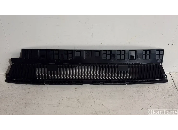 Renault Master IV onder Grille 622541366R