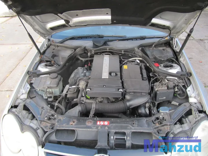 2006-mercedes-clk-200-18-c209-cabrio-demontage-sloop-207 — foto 21