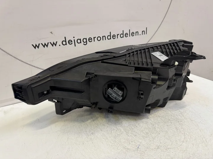 volvo-xc60-2-vol-led-lhd-koplamp-rechts-31108597 — foto 7
