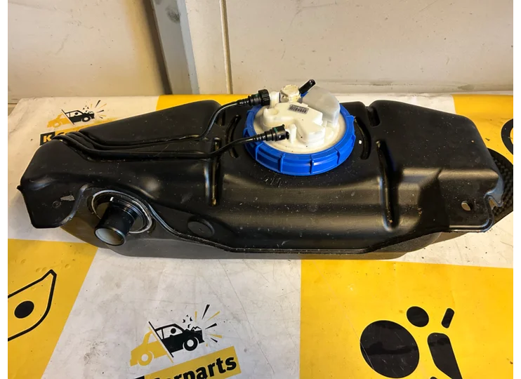 Toyota Aygo Brandstoftank 77001-0H050 origineel