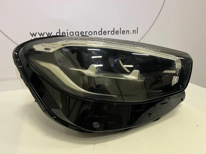 e-klasse-w213-facelift-high-performance-koplamp-a2139069609 — foto 3