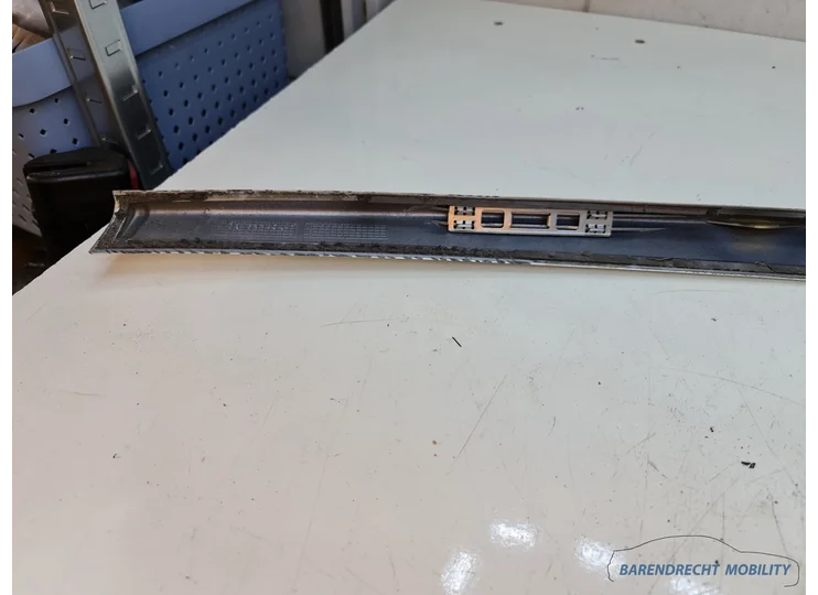 opel-vectra-c-achterklepspoiler-spoiler-kofferklepspoiler-zilver-metallic-nette-staat-gebruikt-vleugel-styling-2002-2003-2004-2005-2006-2007-2008-2009-barendrecht-mobility-service